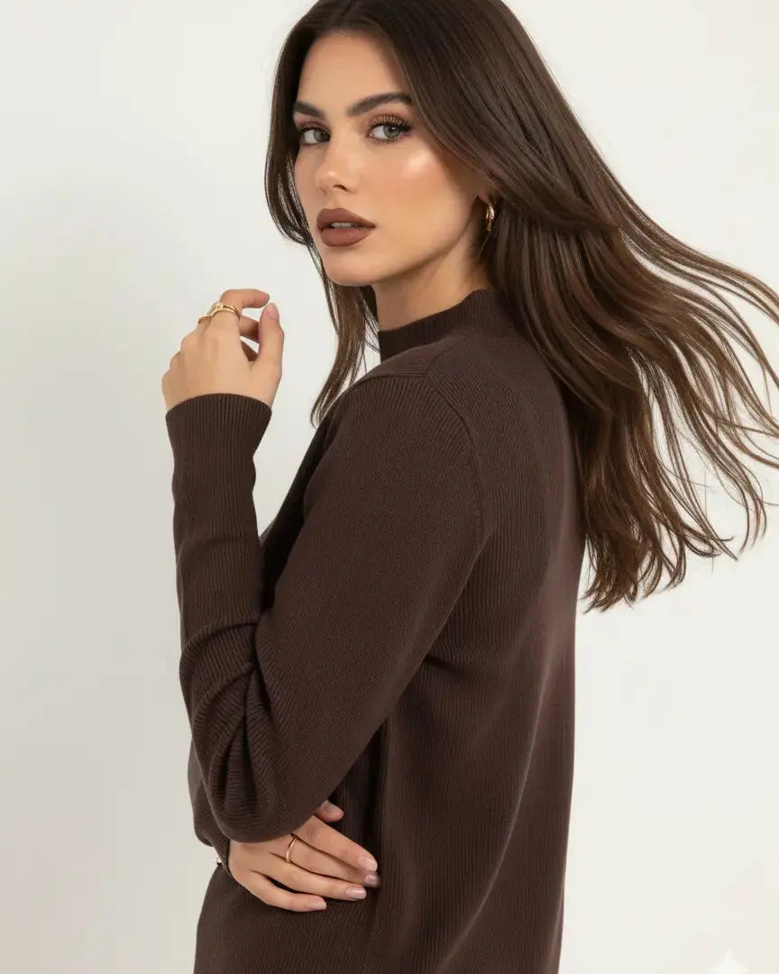 Maglia lupetto a costina con accessori DORABELLA