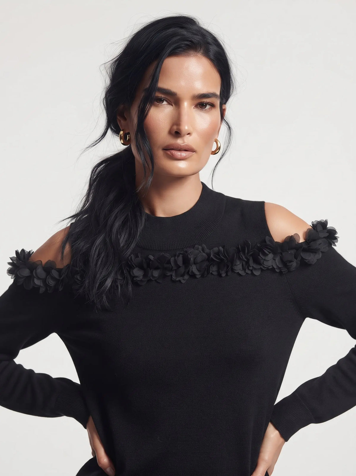Maglia lupetto con applicazione floreale DORABELLA
