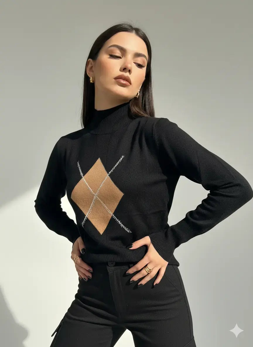 Maglia lupetto con rombo e applicazioni DORABELLA