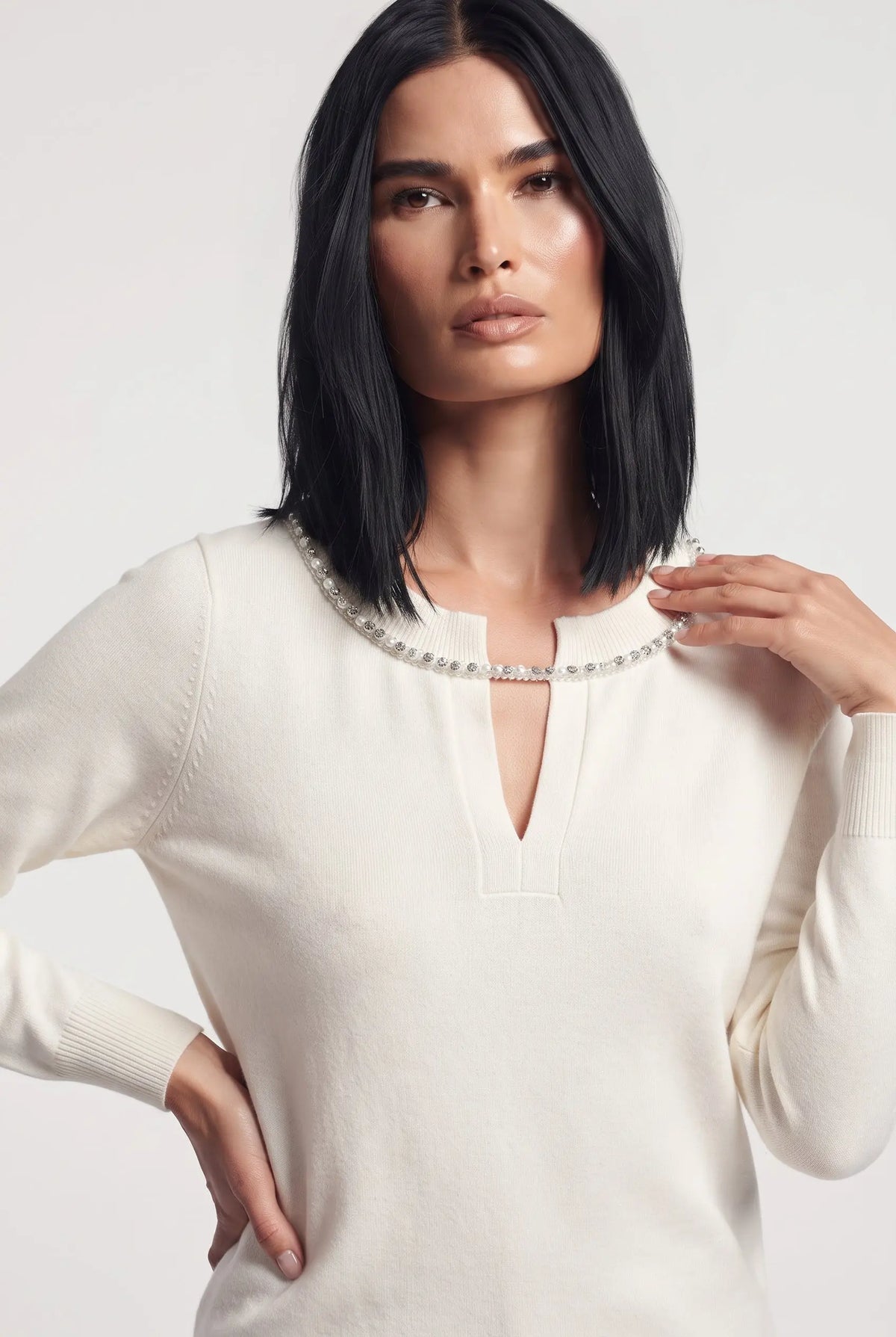 Maglia scollo a V con dettagli girocollo DORABELLA