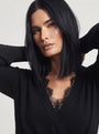 Maglia scollo a V con pizzo DORABELLA