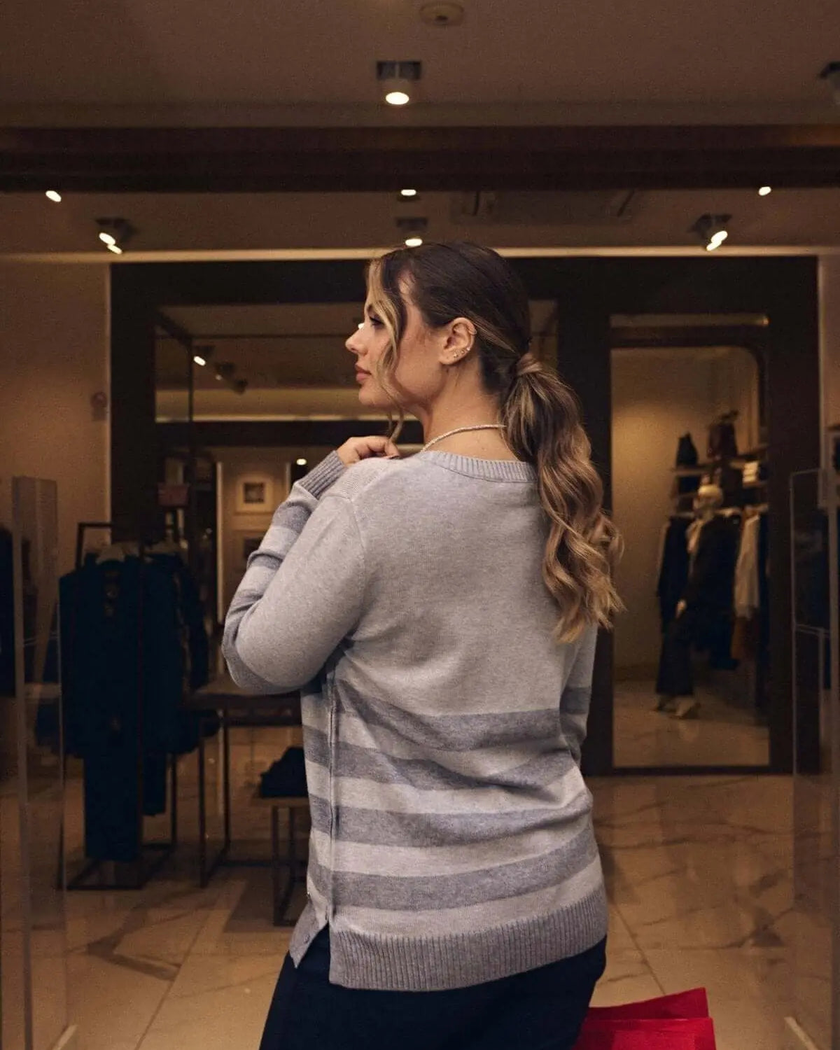 Maglia scollo a barca con righe a contrasto GRIGIO MEDIO DORABELLA PIU'