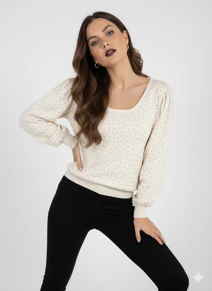 Maglia scollo madonna con applicazioni strass DORABELLA