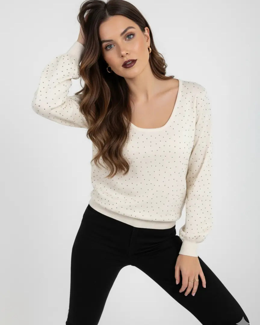 Maglia scollo madonna con applicazioni strass DORABELLA