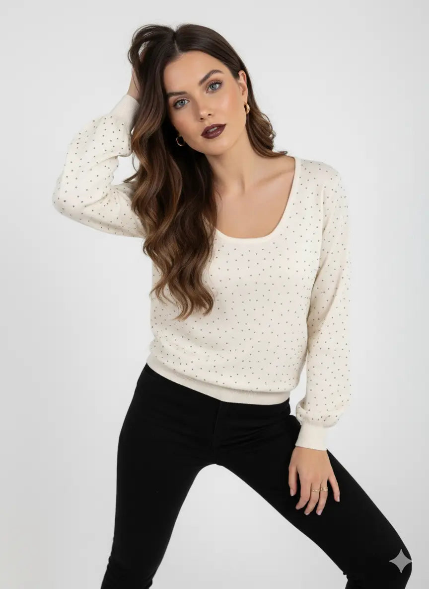 Maglia scollo madonna con applicazioni strass DORABELLA