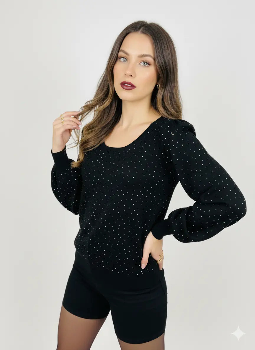 Maglia scollo madonna con applicazioni strass DORABELLA