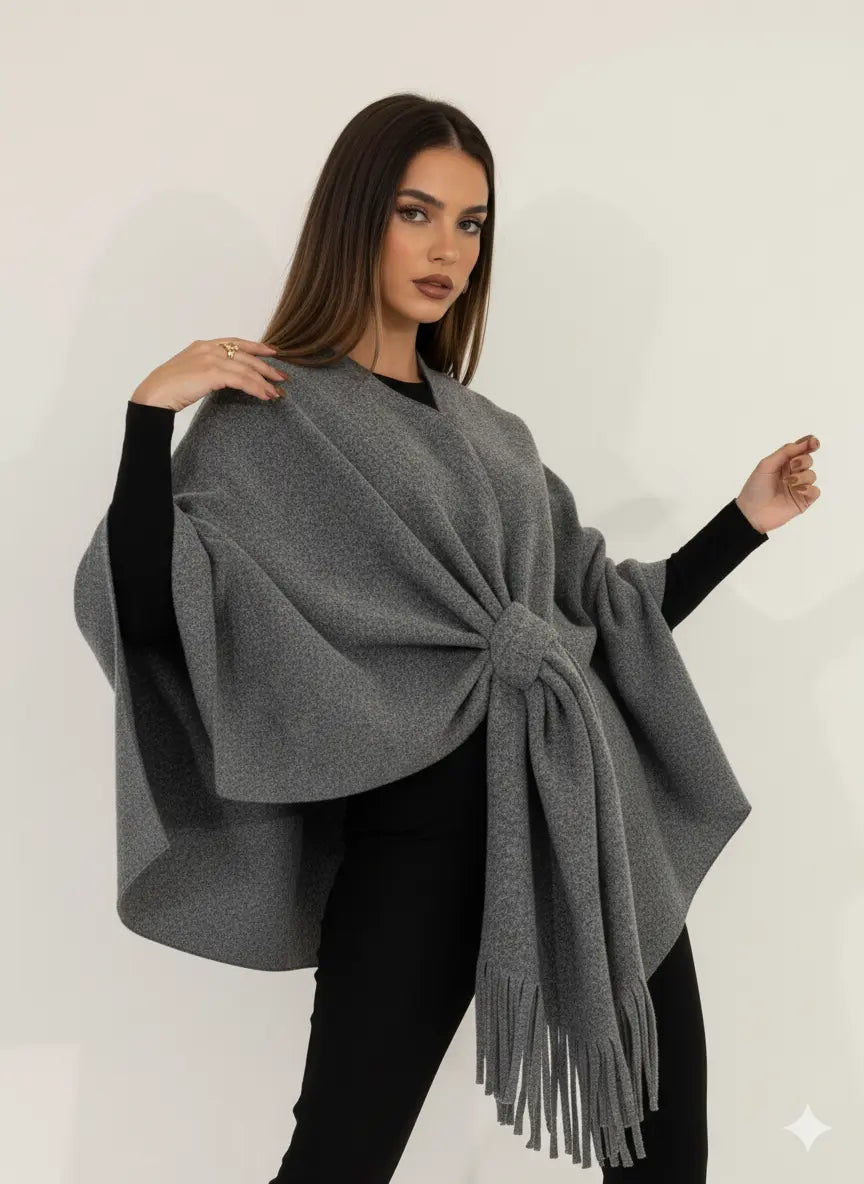 Mantella con nodo e frange UNICA by Ironica