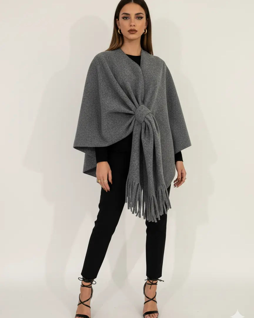 Mantella con nodo e frange UNICA by Ironica