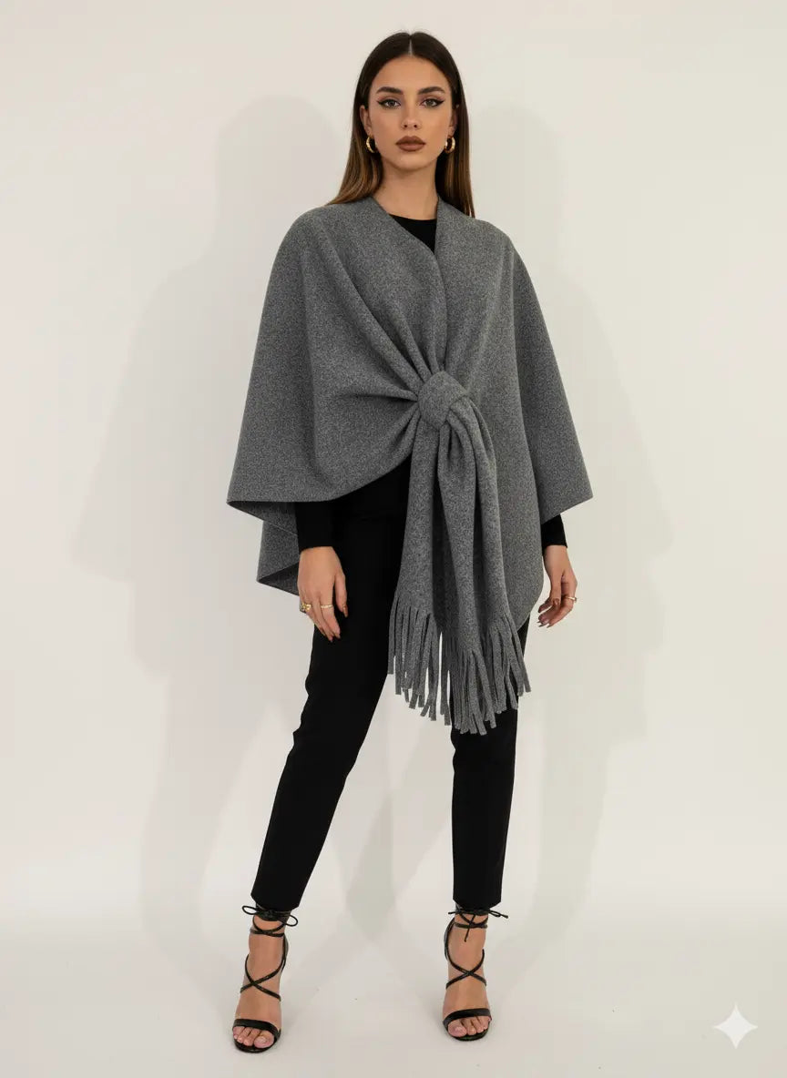 Mantella con nodo e frange UNICA by Ironica
