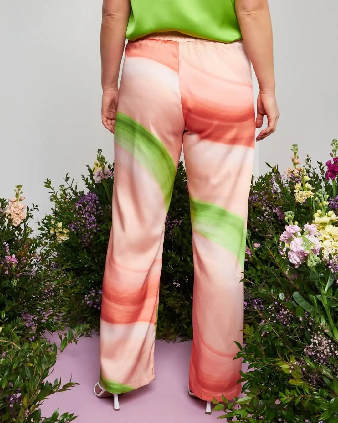 Pantalone a gamba dritta in raso con fantasia astratta sfumata CIPRIA DORABELLA