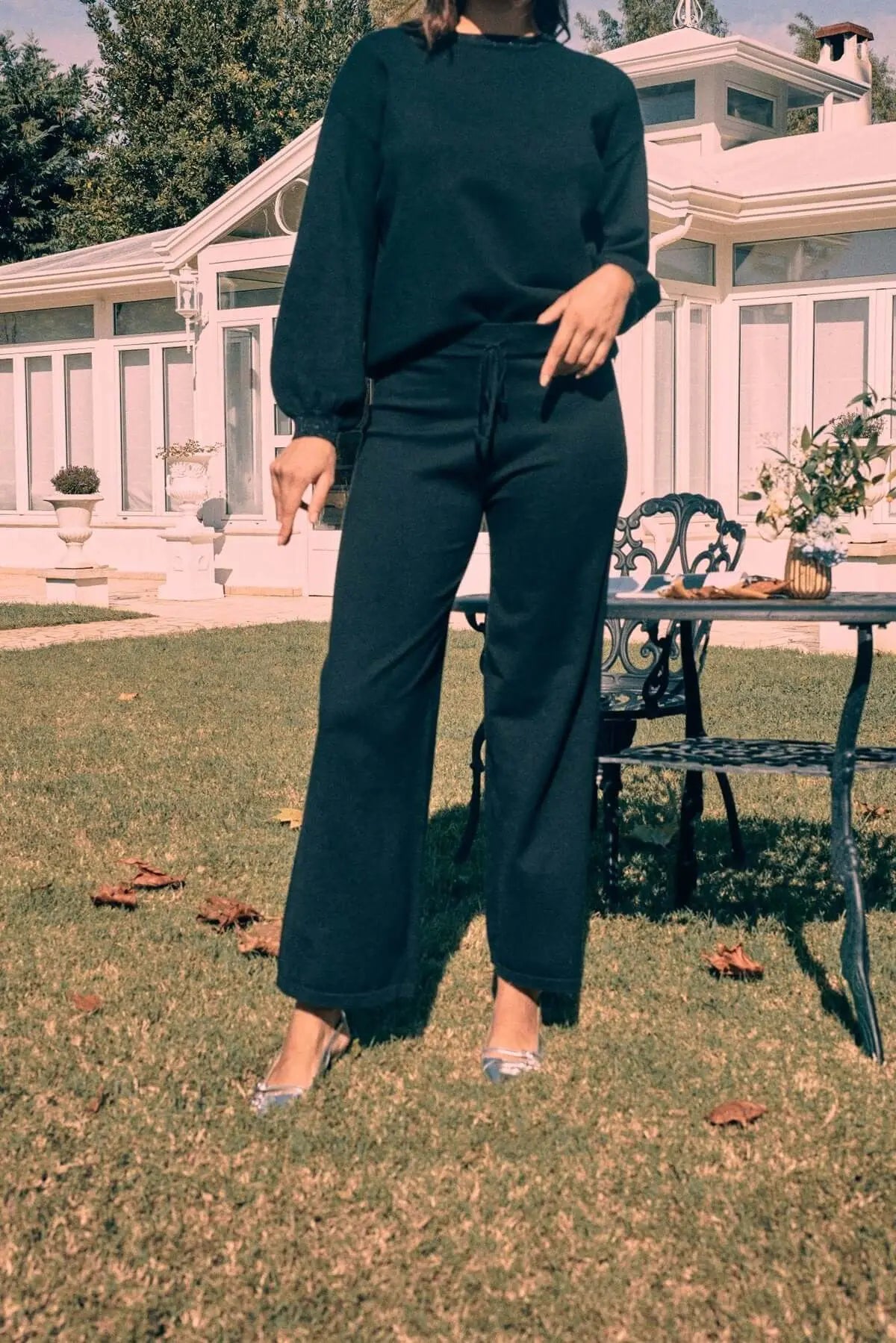 Pantalone a palazzo in maglia e con vita elasticizzata NERO DORABELLA