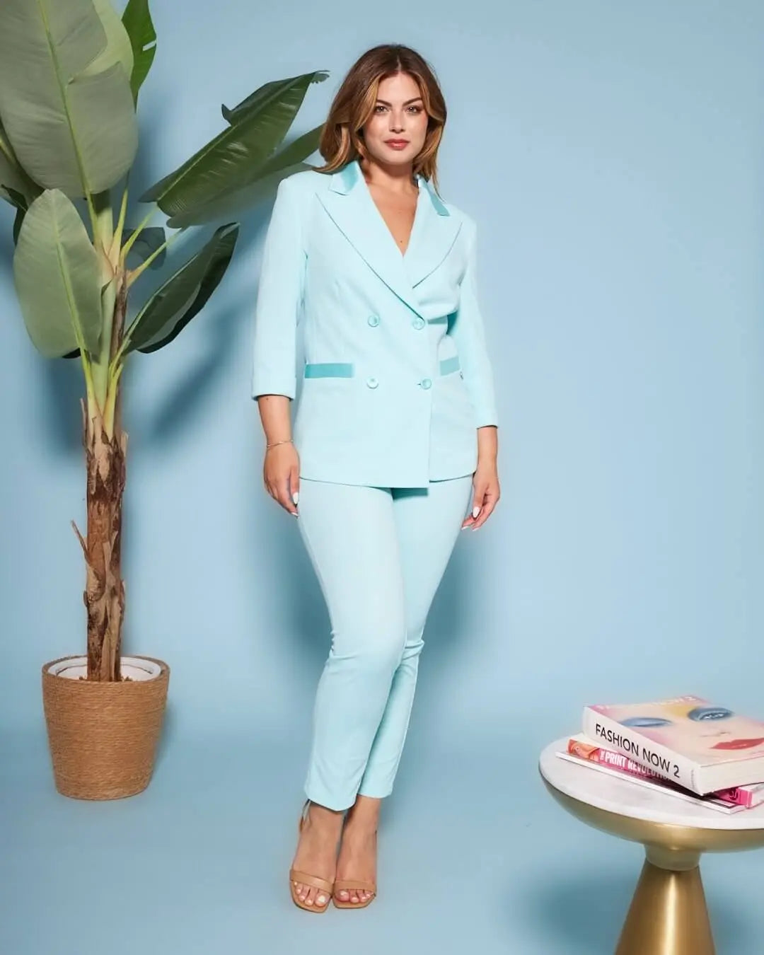 Pantalone a sigaretta in cady elasticizzato tinta unita. VERDE ACQUA DORABELLA