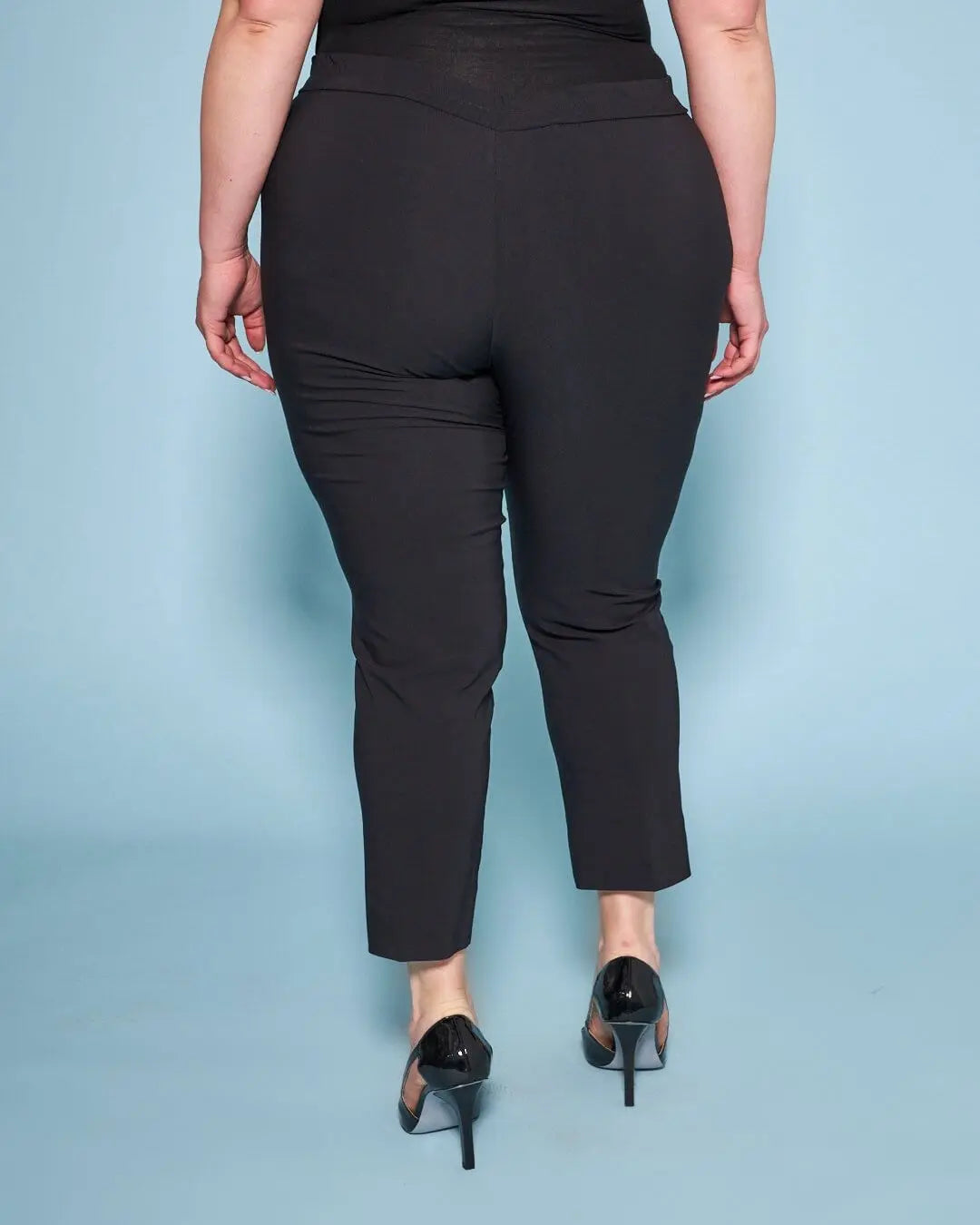 Pantalone a sigaretta in gabardine di misto viscosa elasticizzata NERO DORABELLA PIU'