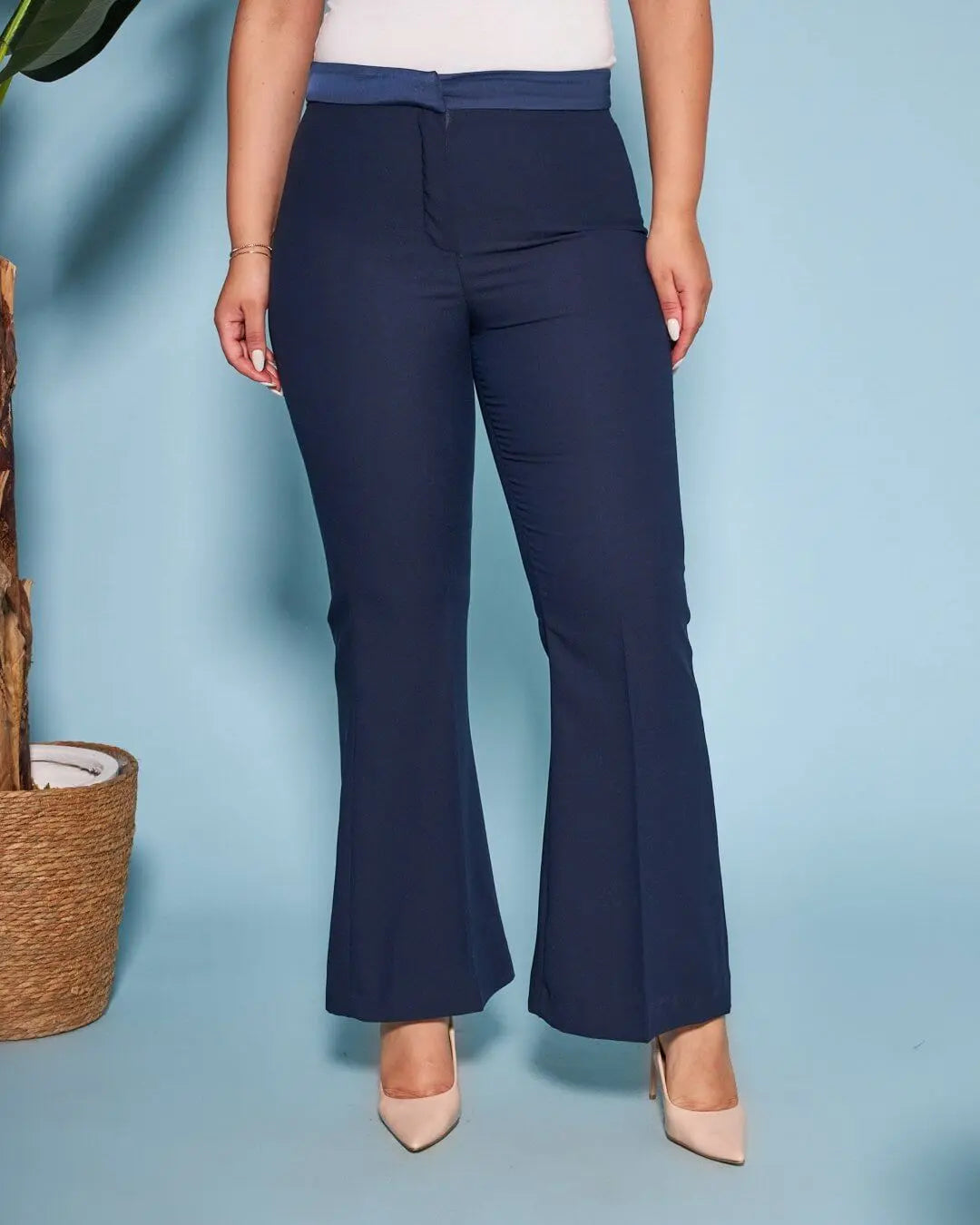 Pantalone a zampa in crêpe tinta unita BLU DORABELLA