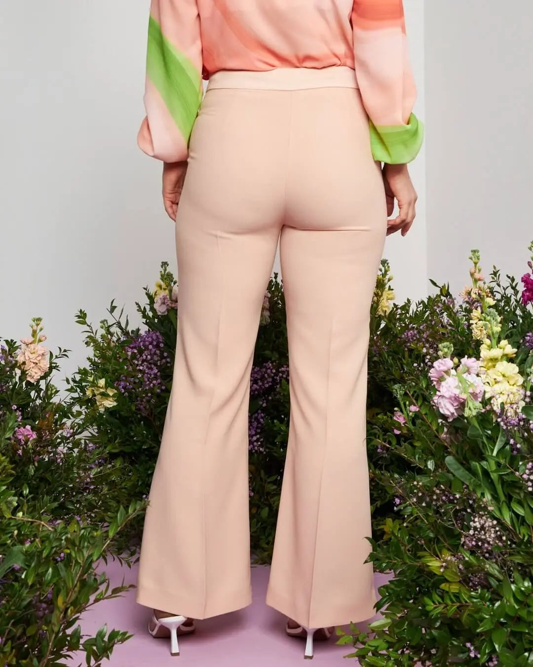 Pantalone a zampa in crêpe tinta unita CIPRIA DORABELLA