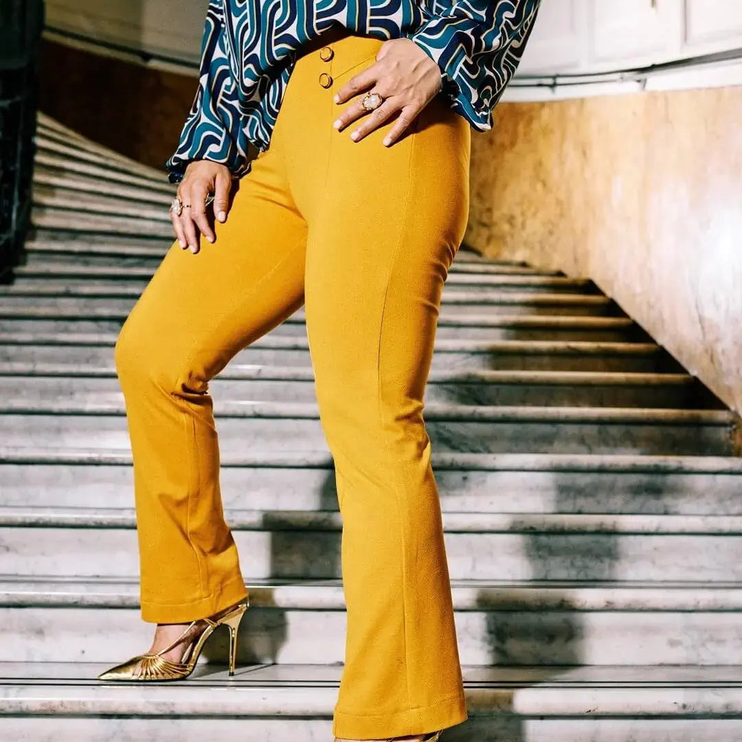 Pantalone capri viscosa elasticizzata con bottoni SENAPE DORABELLA XXL