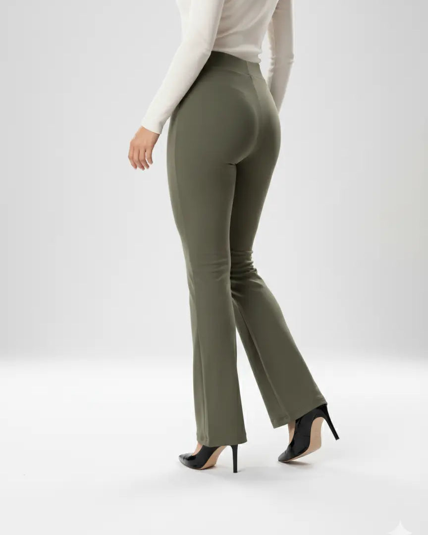 Pantalone comfy flare con vita elastica in punto milano leggero DORABELLA