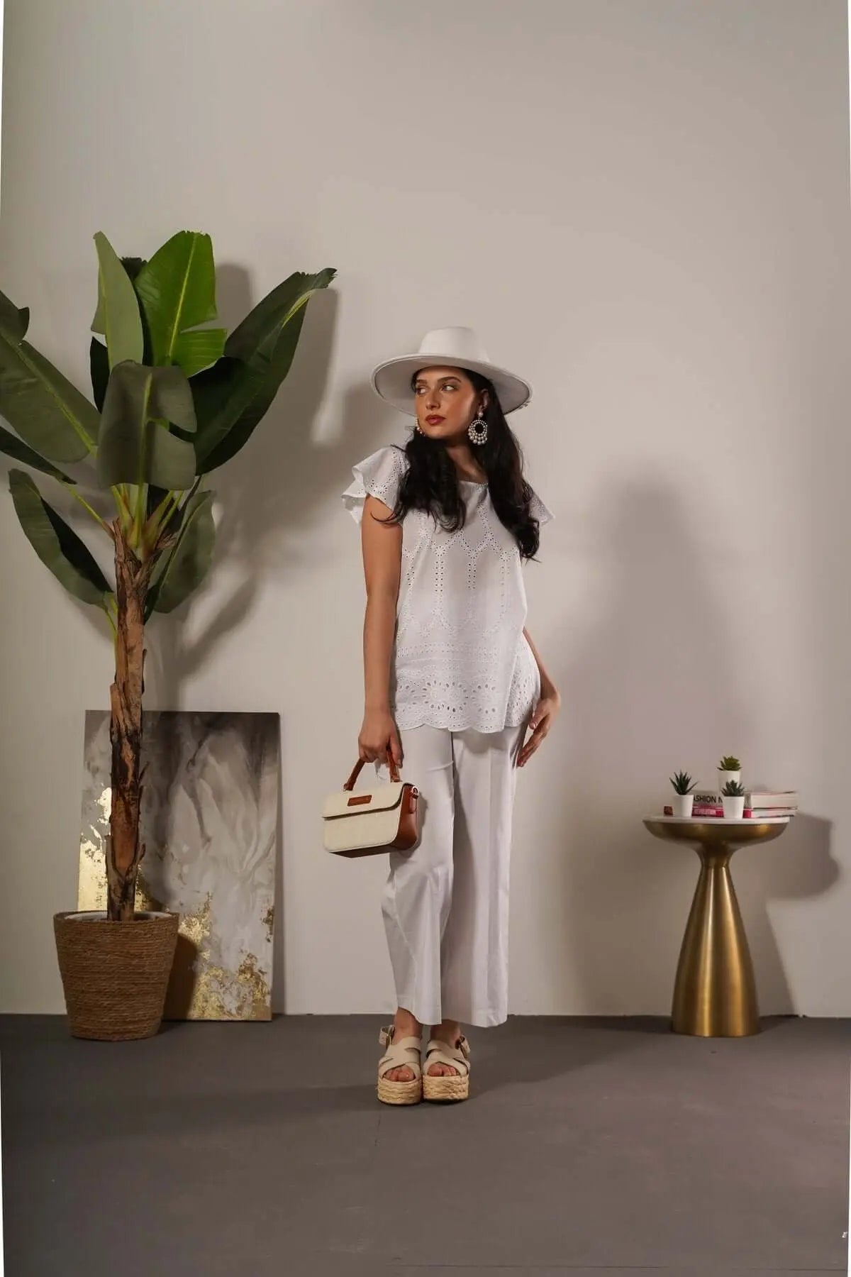 Pantalone con tasca ricamata in pizzo Sangallo BIANCO DORABELLA XXL