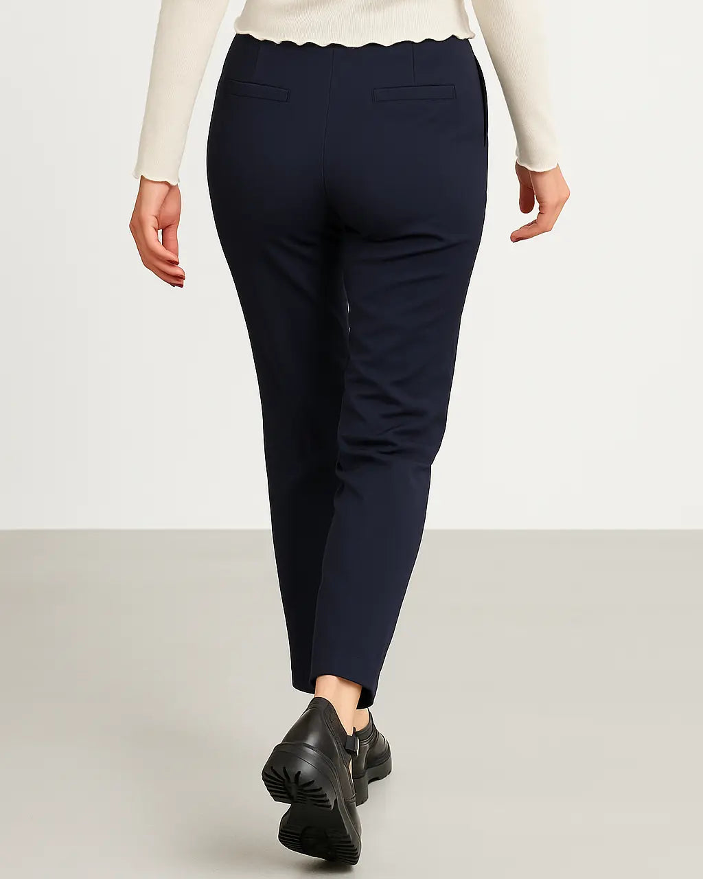 Pantalone elasticizzato gamba dritta DORABELLA