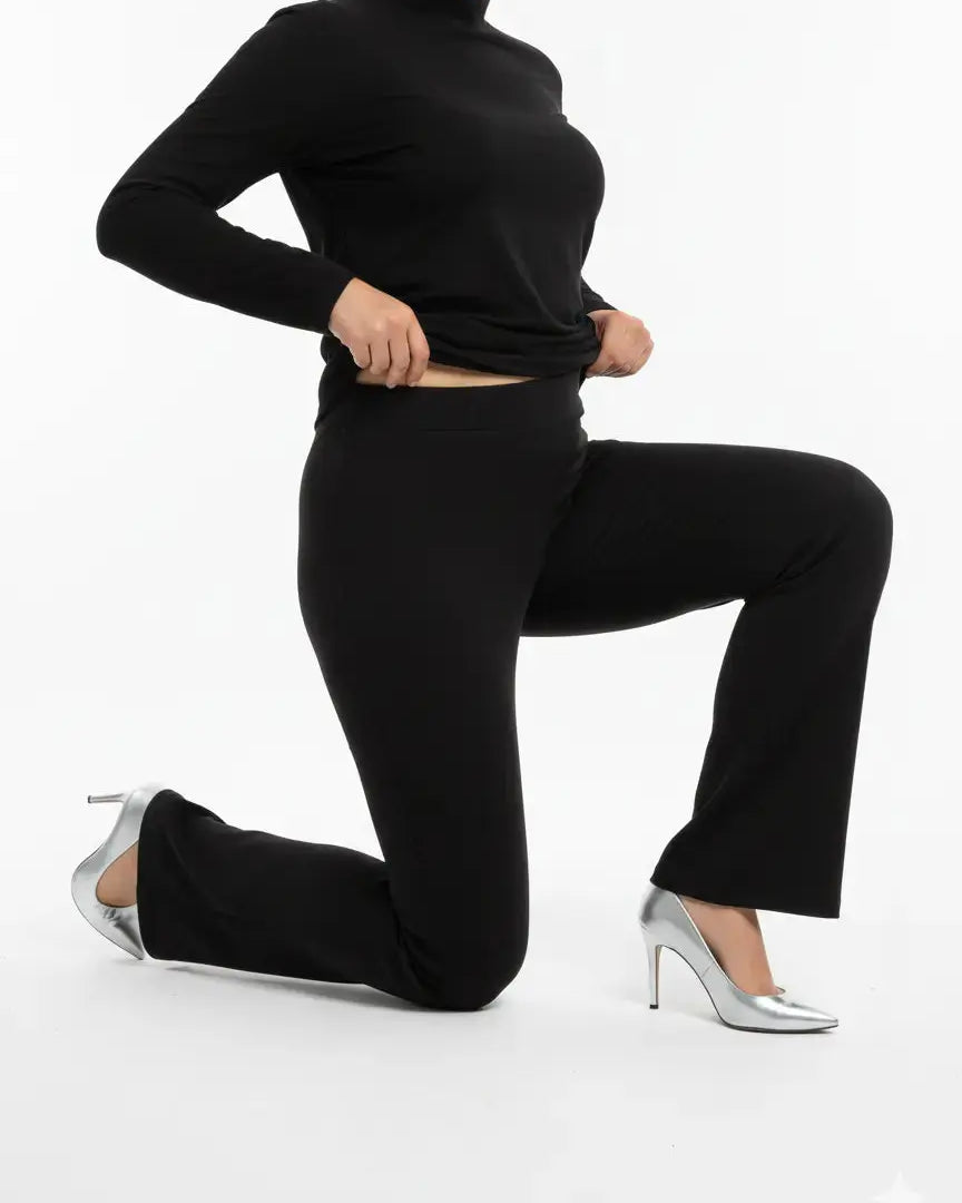 Pantalone comfy flare con vita elastica NERO DORABELLA