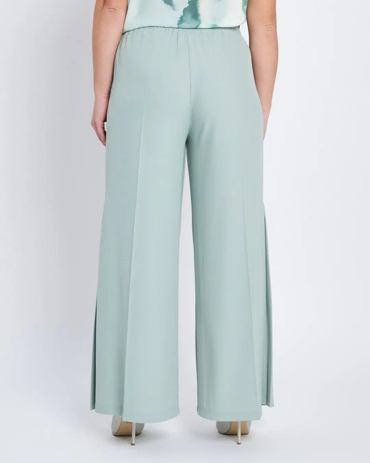 Pantalone in cady con baciapiega laterale al fondo ALOE DORABELLA PIU'