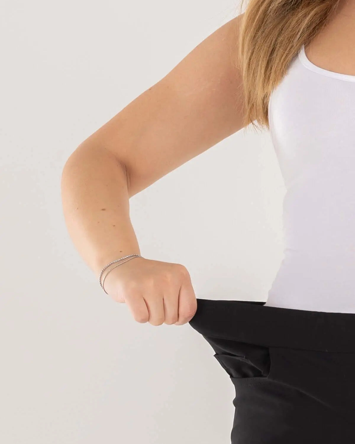 Pantalone pinocchietto con ricamo NERO DORABELLA