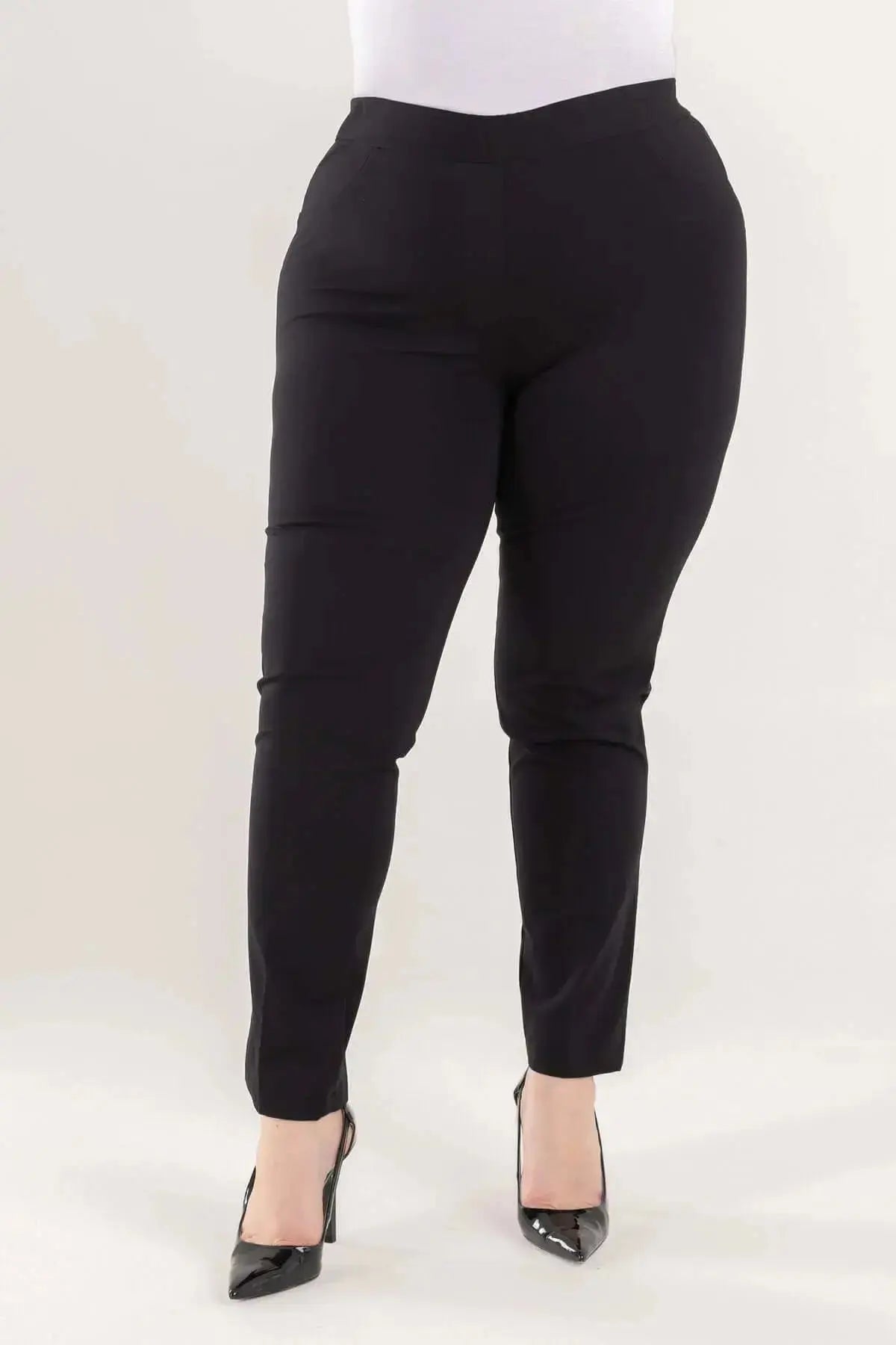 Pantalone skinny in twill di misto cotone elasticizzato tinta unita con tasche DORABELLA PIU'