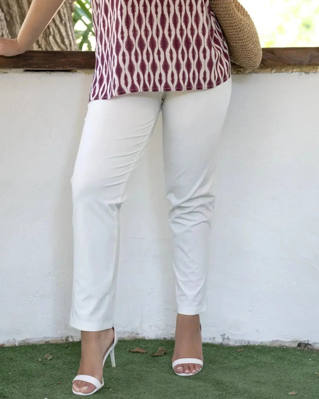 Pantalone skinny in twill di misto cotone elasticizzato tinta unita con tasche DORABELLA PIU'