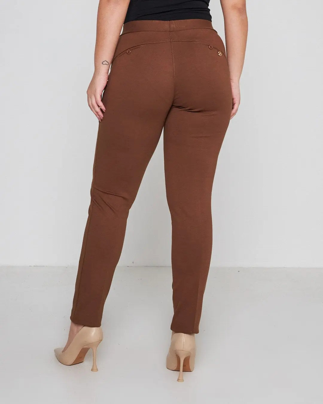 Pantalone slim viscosa con carré posteriore CACAO DORABELLA