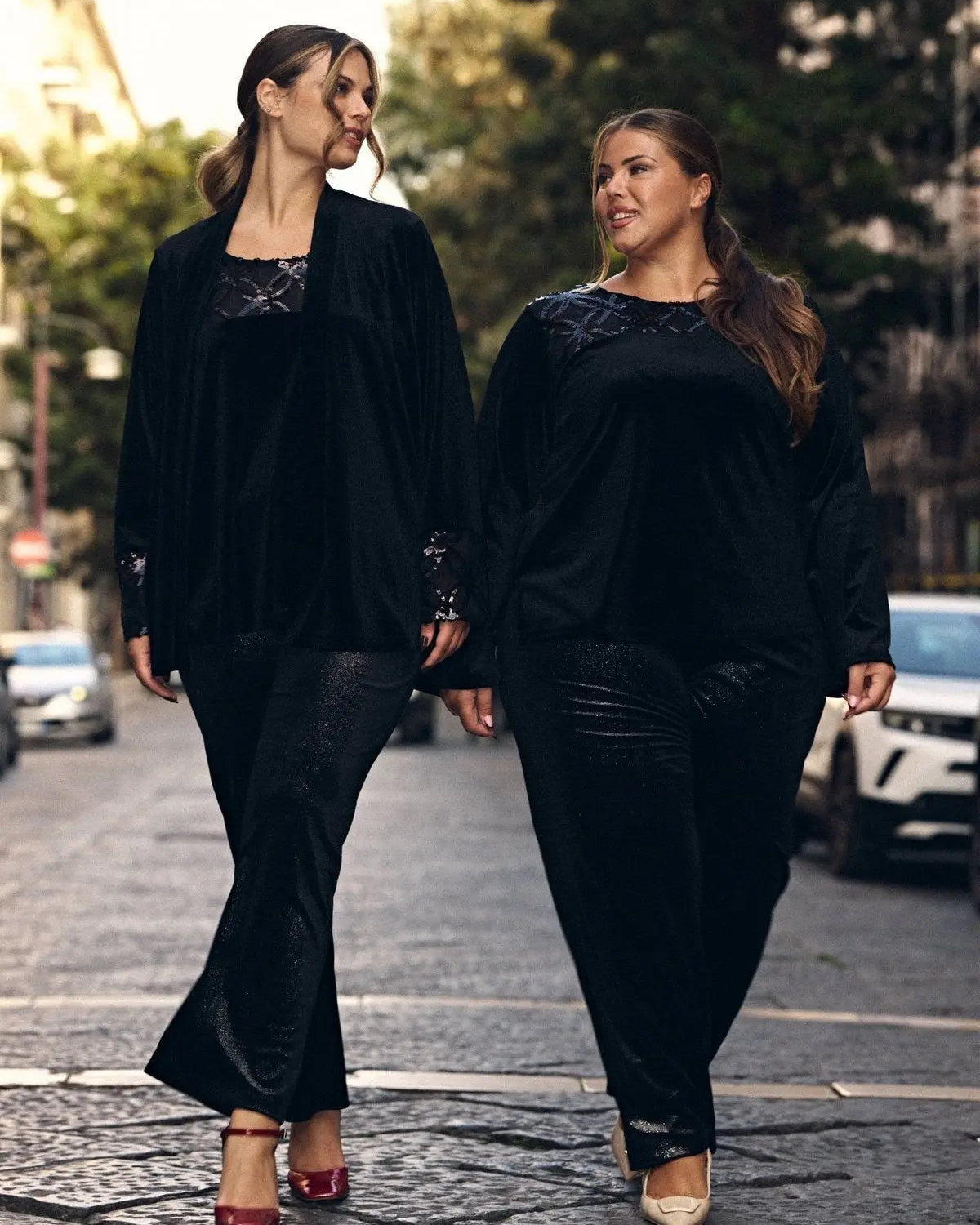 Pantaloni a palazzo in velluto stretch NERO DORABELLA PIU' 47