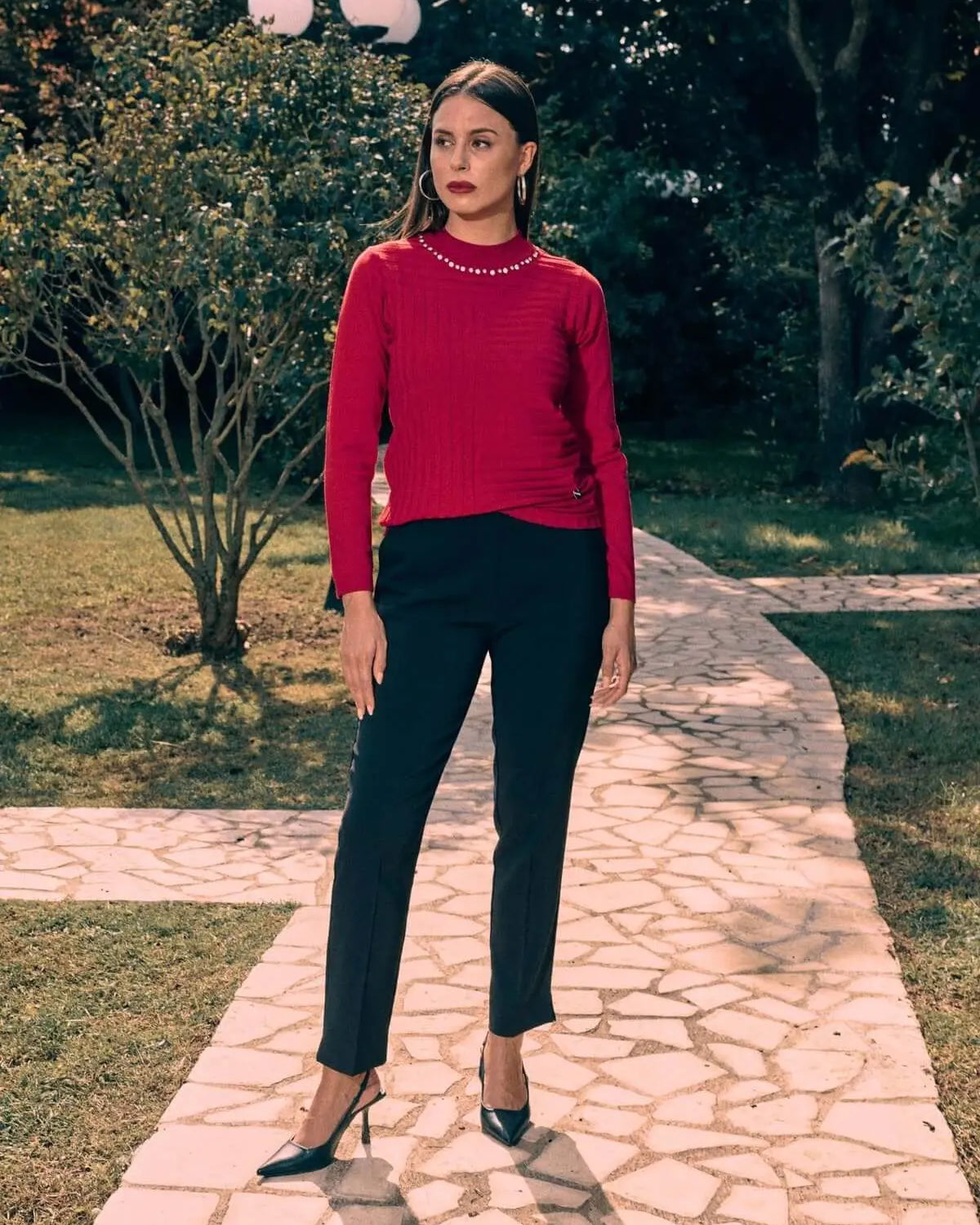 Pantaloni slim con piega stirata e dettaglio passamaneria su tasche posteriori NERO DORABELLA 48