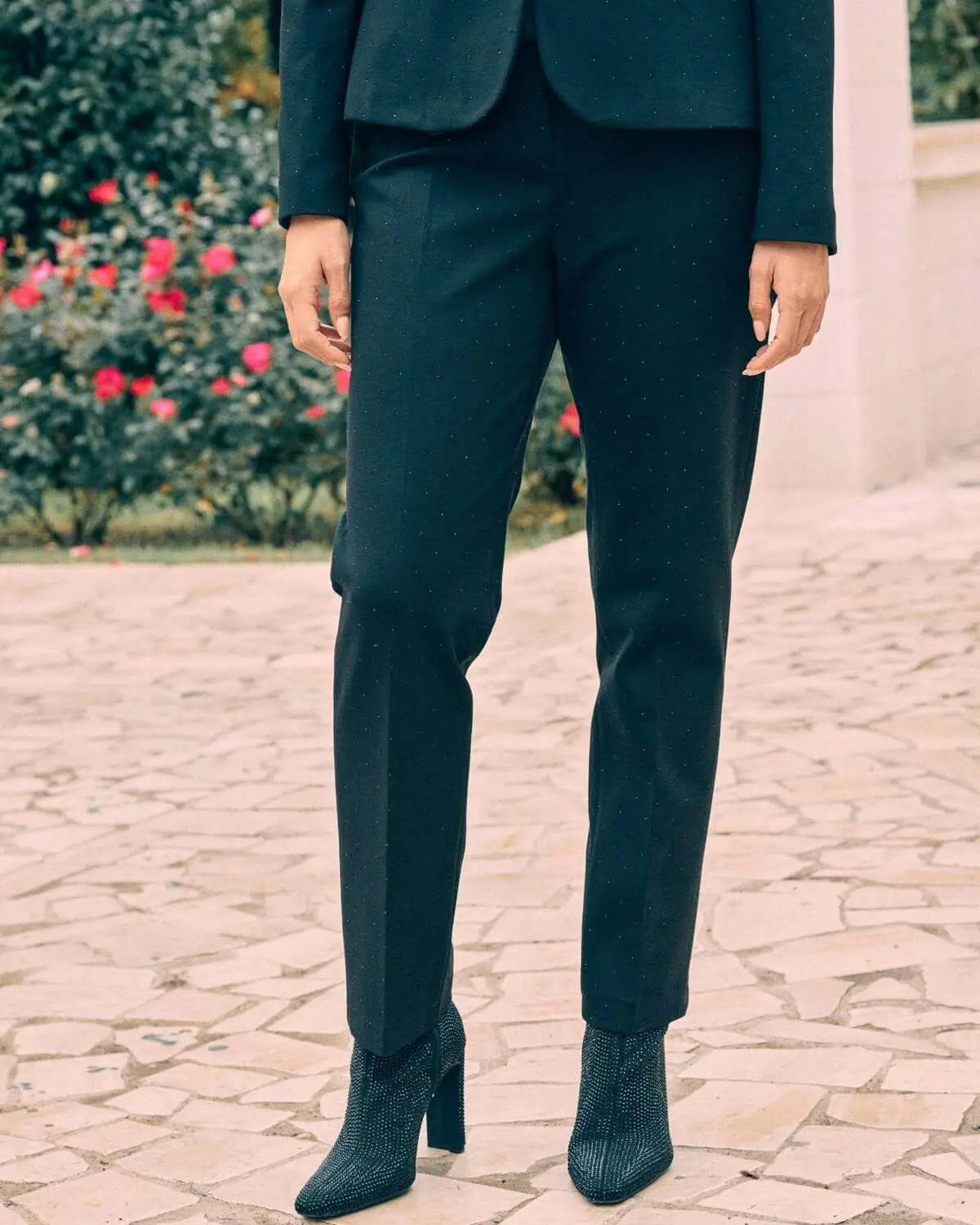 Pantaloni wide leg con piega di stiro e strass all over NERO DORABELLA