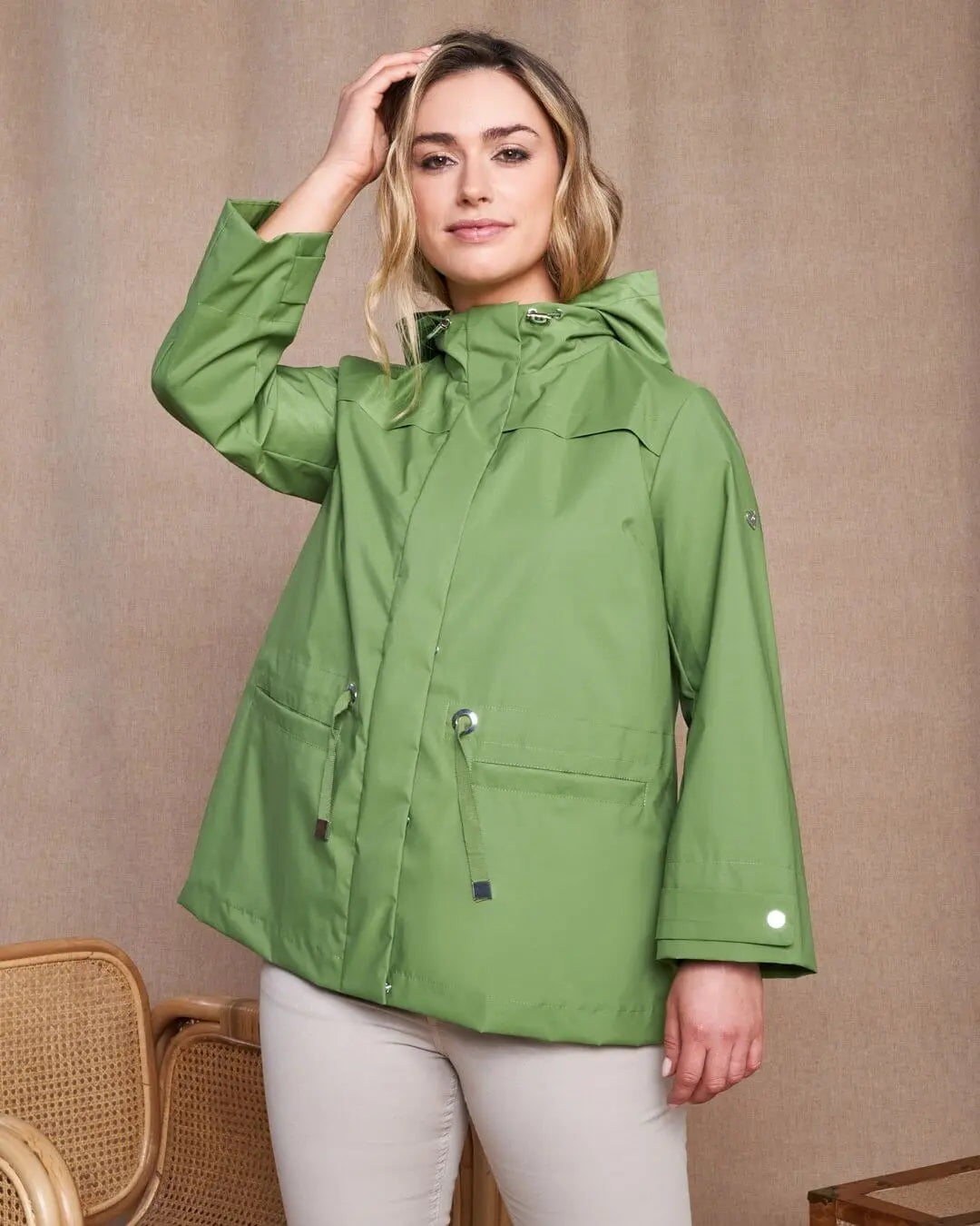 Parka leggero in nylon con cappuccio VERDE DORABELLA XXL