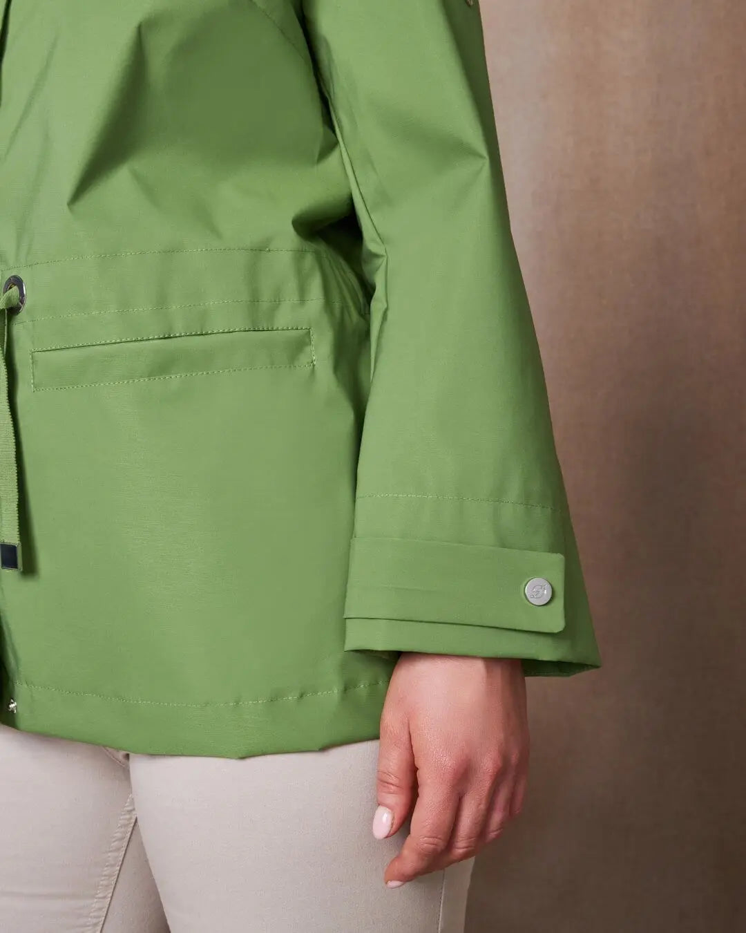 Parka leggero in nylon con cappuccio VERDE DORABELLA