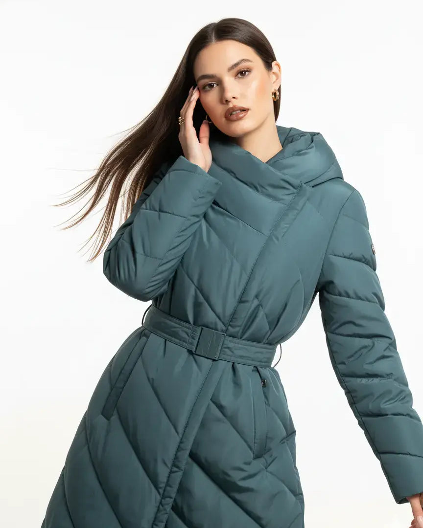 Piumino con cappuccio e cintura DORABELLA