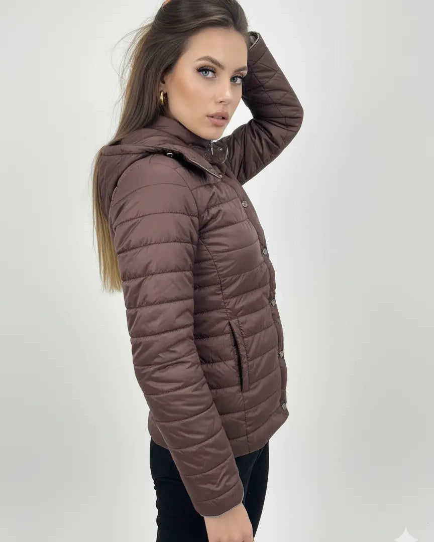 Piumino leggero 100g con cappuccio removibile DORABELLA