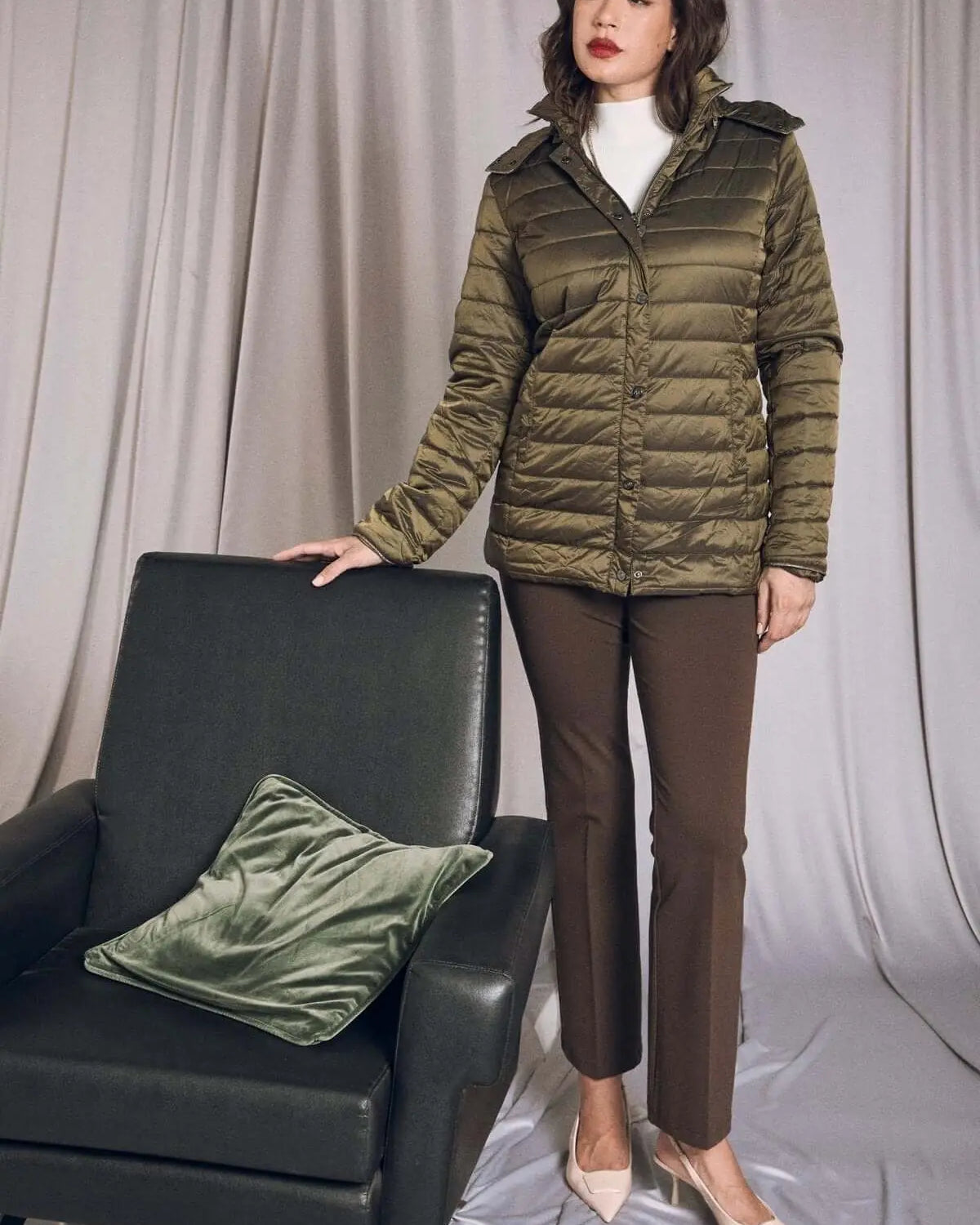 Piumino leggero in nylon trapuntato con cappuccio VERDE MILITARE DORABELLA EASY XXXL