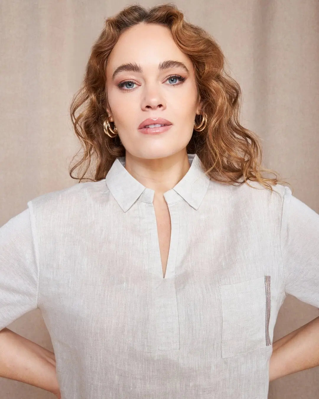 Polo combinata in lino e jersey melange con applicazione di micro catene sul tashino NATURALE DORABELLA PIU'