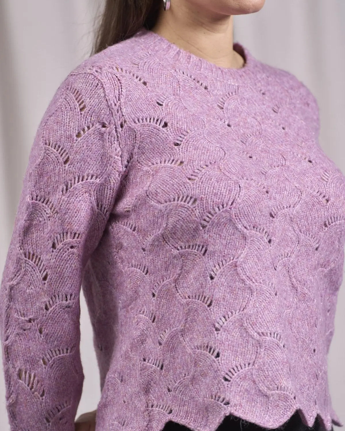 Pull con lavorazione ad intarsio e orli smerlati ROSA IRONICA