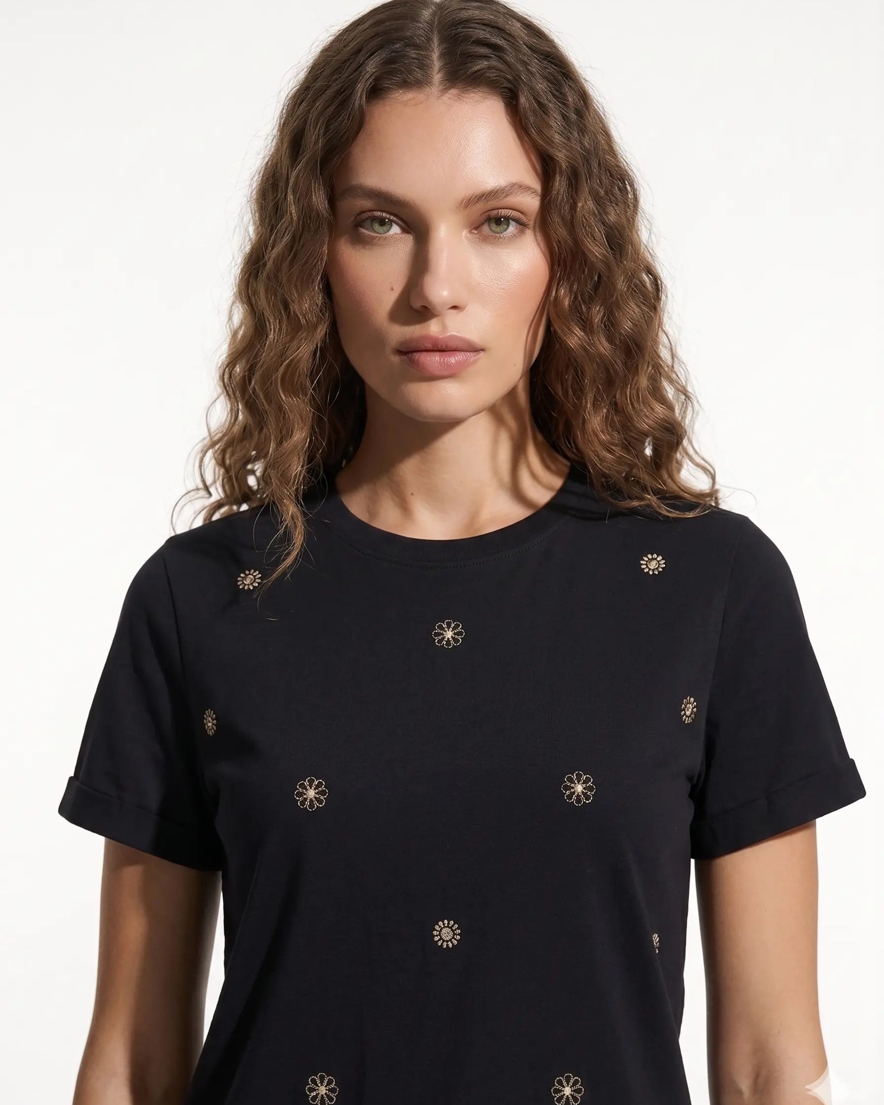 T-Shirt con Margherite DORABELLA