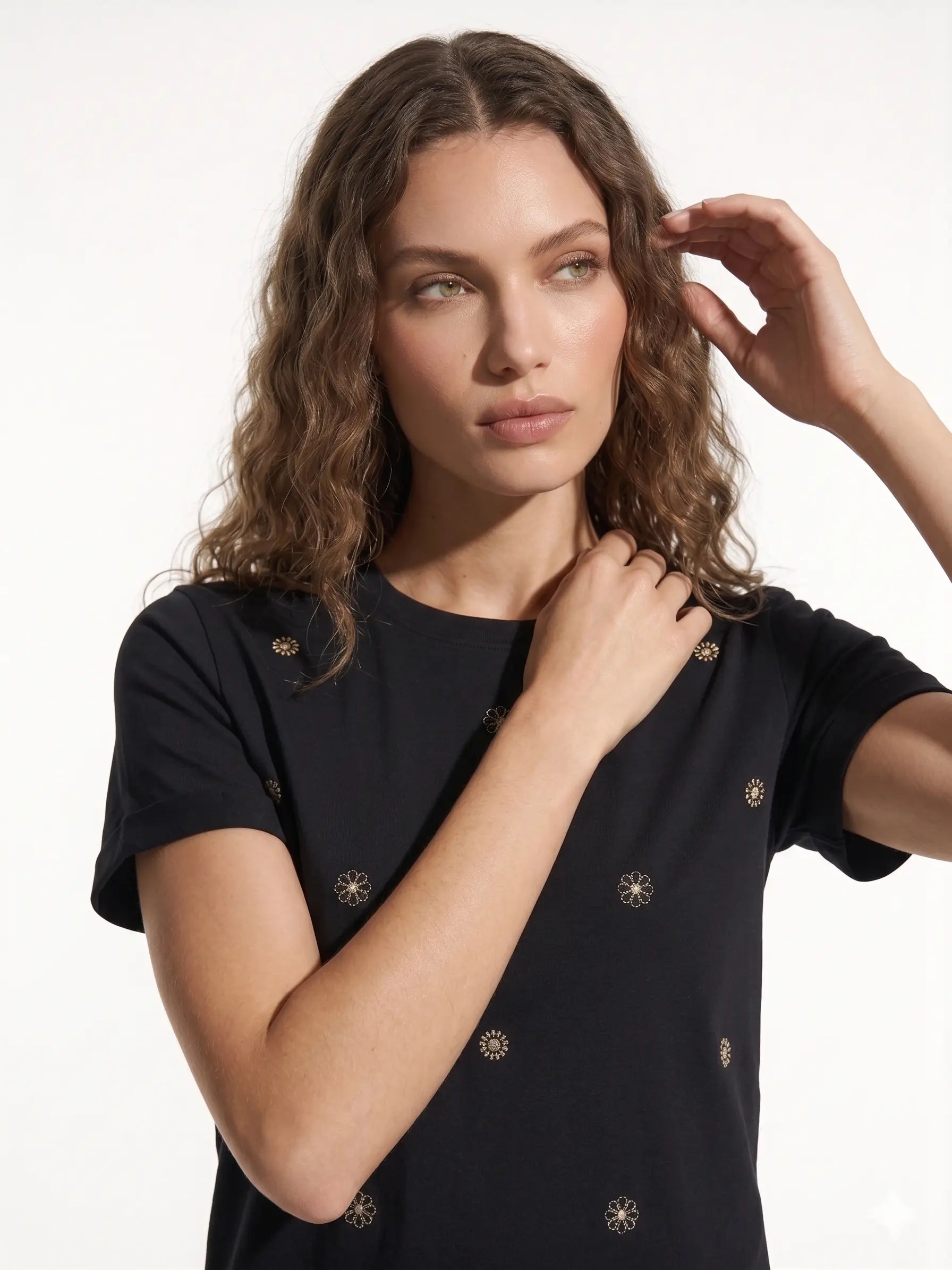 T-Shirt con Margherite DORABELLA