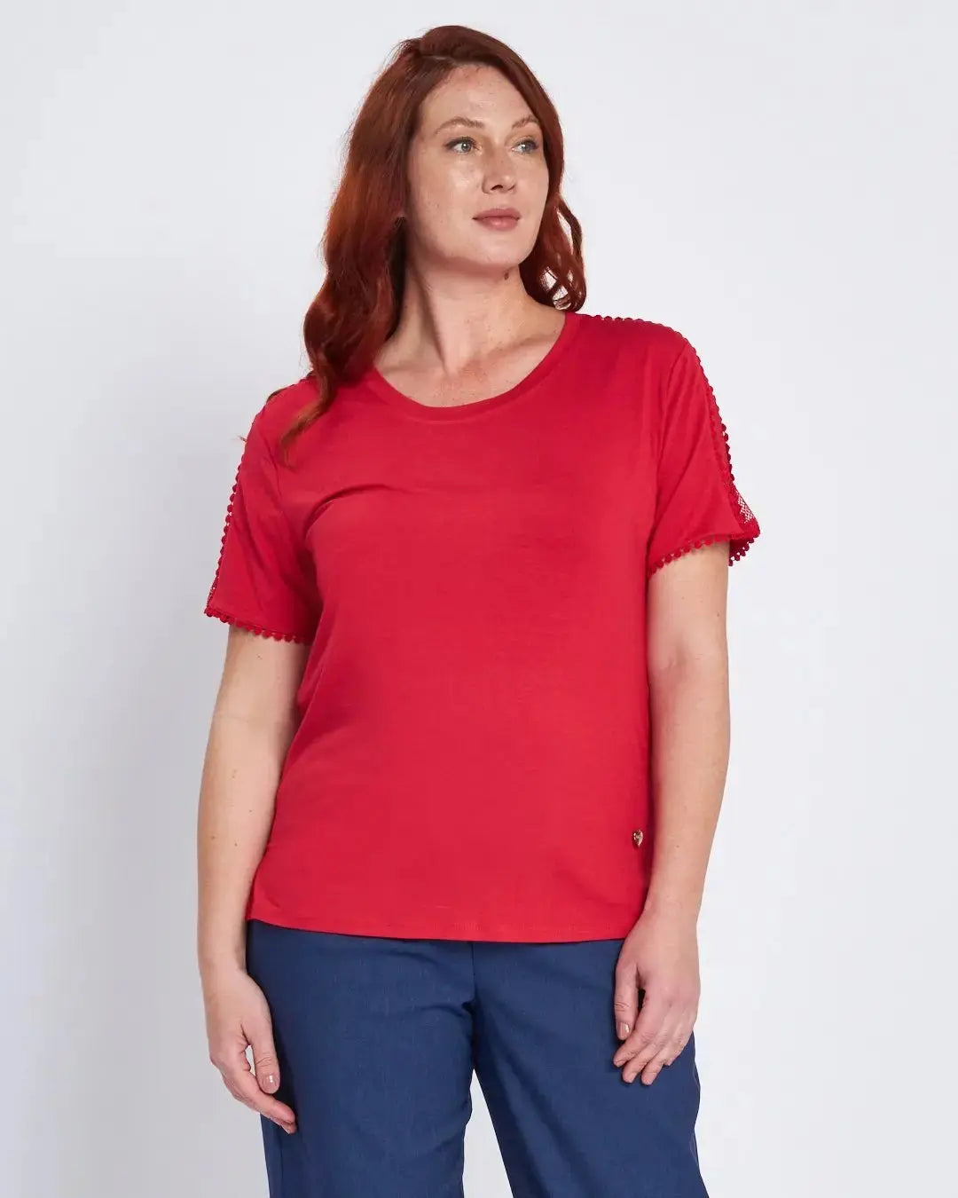 T-shirt con inserto in pizzo sulle spalle ROSSO DORABELLA PIU'