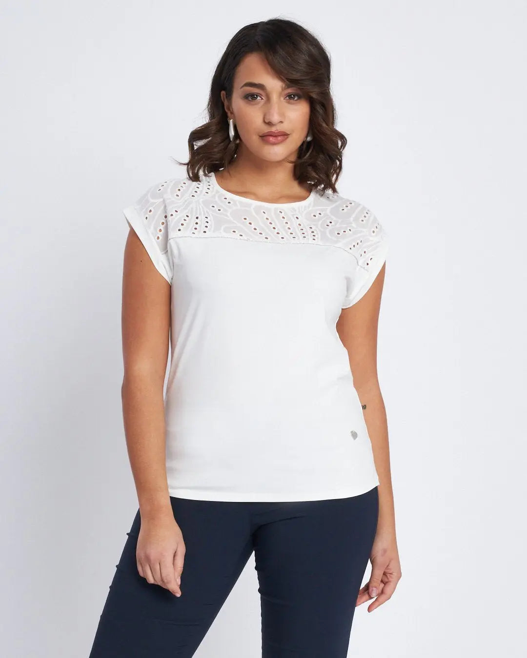 T-shirt con inserto in sangallo BIANCO DORABELLA