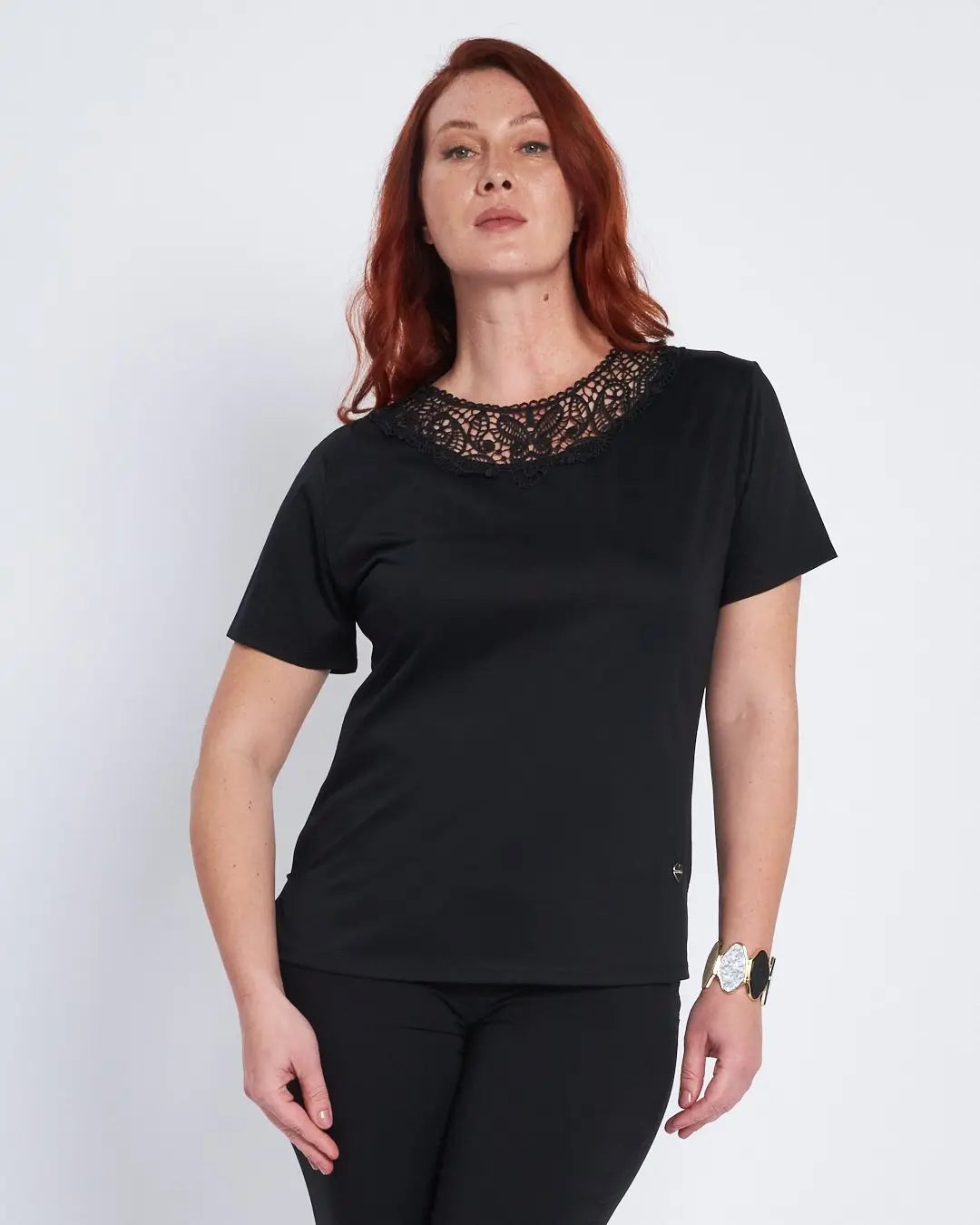 T-shirt con inserto sangallo al girocollo NERO DORABELLA PIU'