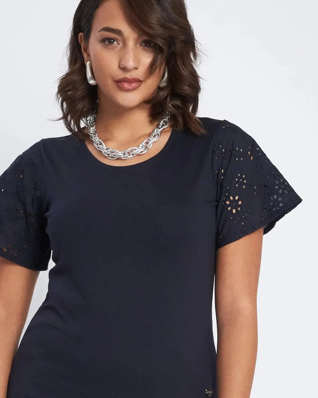 T-shirt con maniche in sangallo BLU DORABELLA