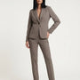 Tailleur giacca monopetto e pantalone gamba dritta DORABELLA
