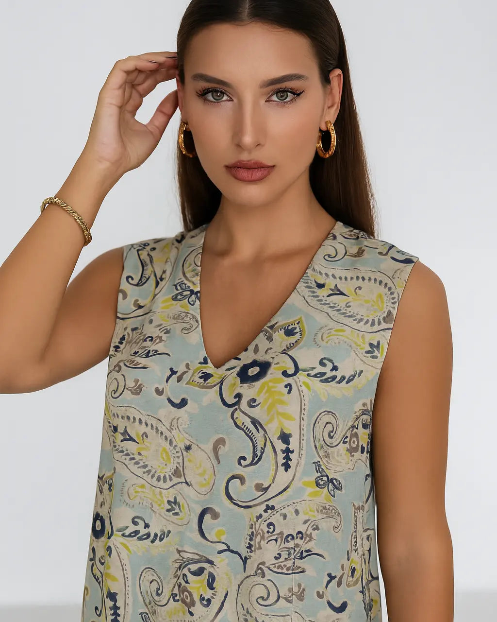 Top con scollo a V in fantasia paisley DORABELLA