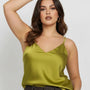 Top in raso con scollo a V e bretelle regolabili Unica by Dorabella