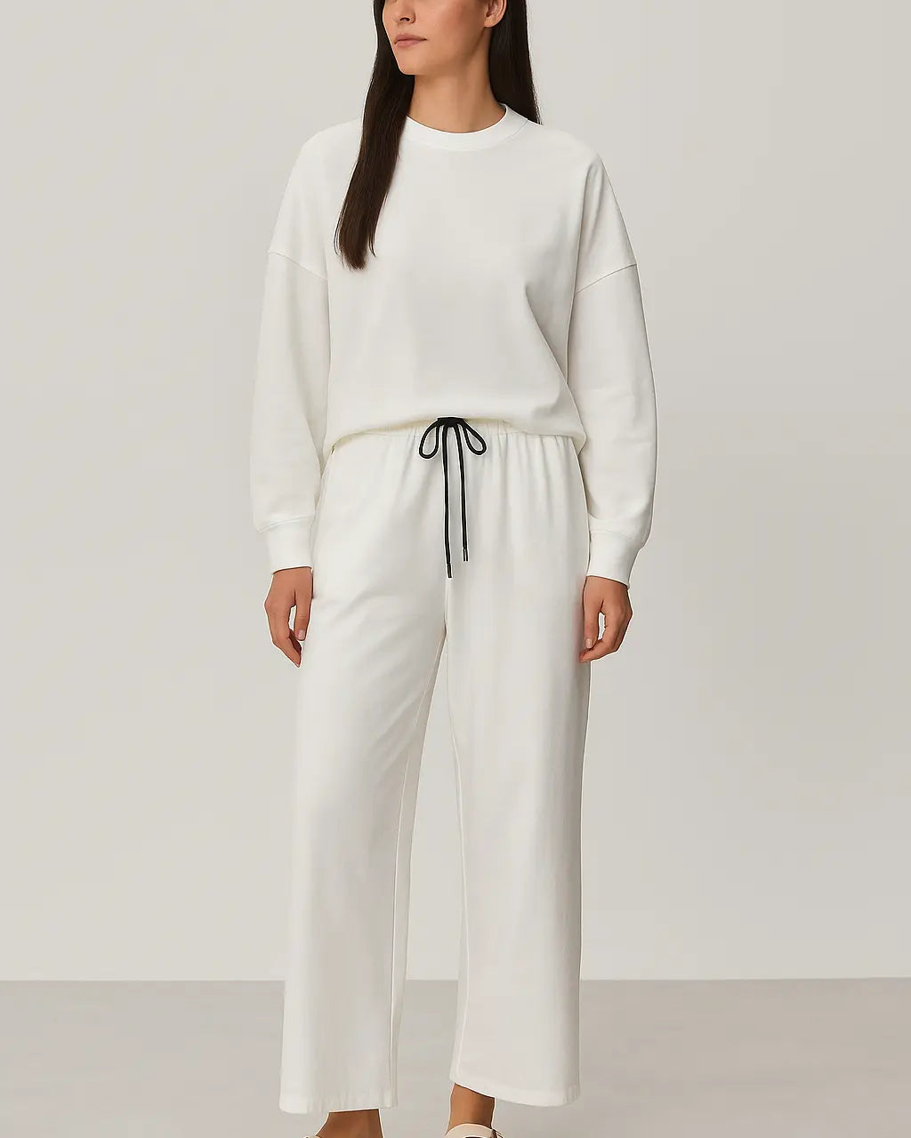 Tracksuit con felpa over e jogger a palazzo con lacci Unica by Dorabella