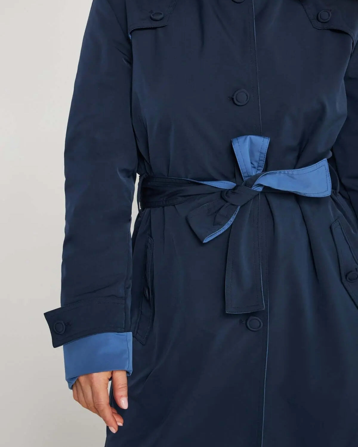 Trench in nylon bi-colore con cintura BLU DORABELLA